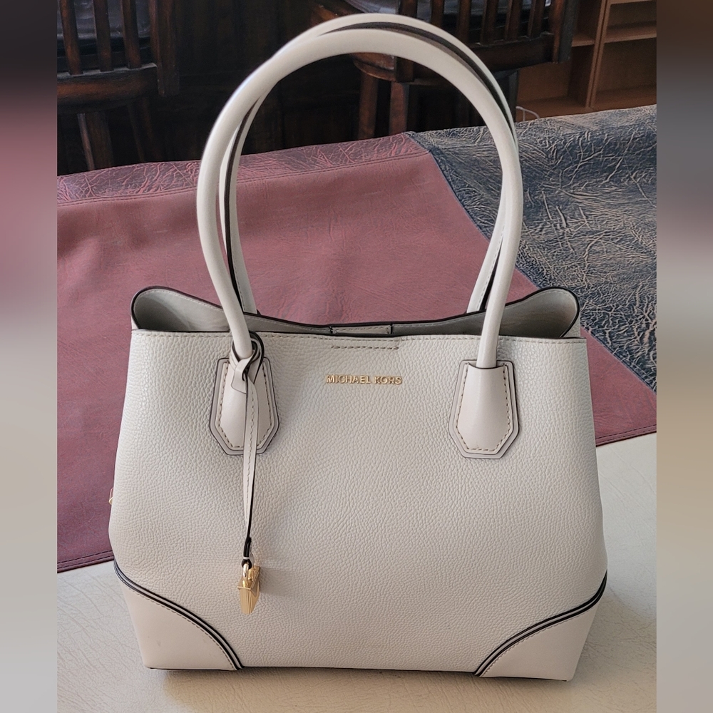 Michael Kors Mercer Gallery bag